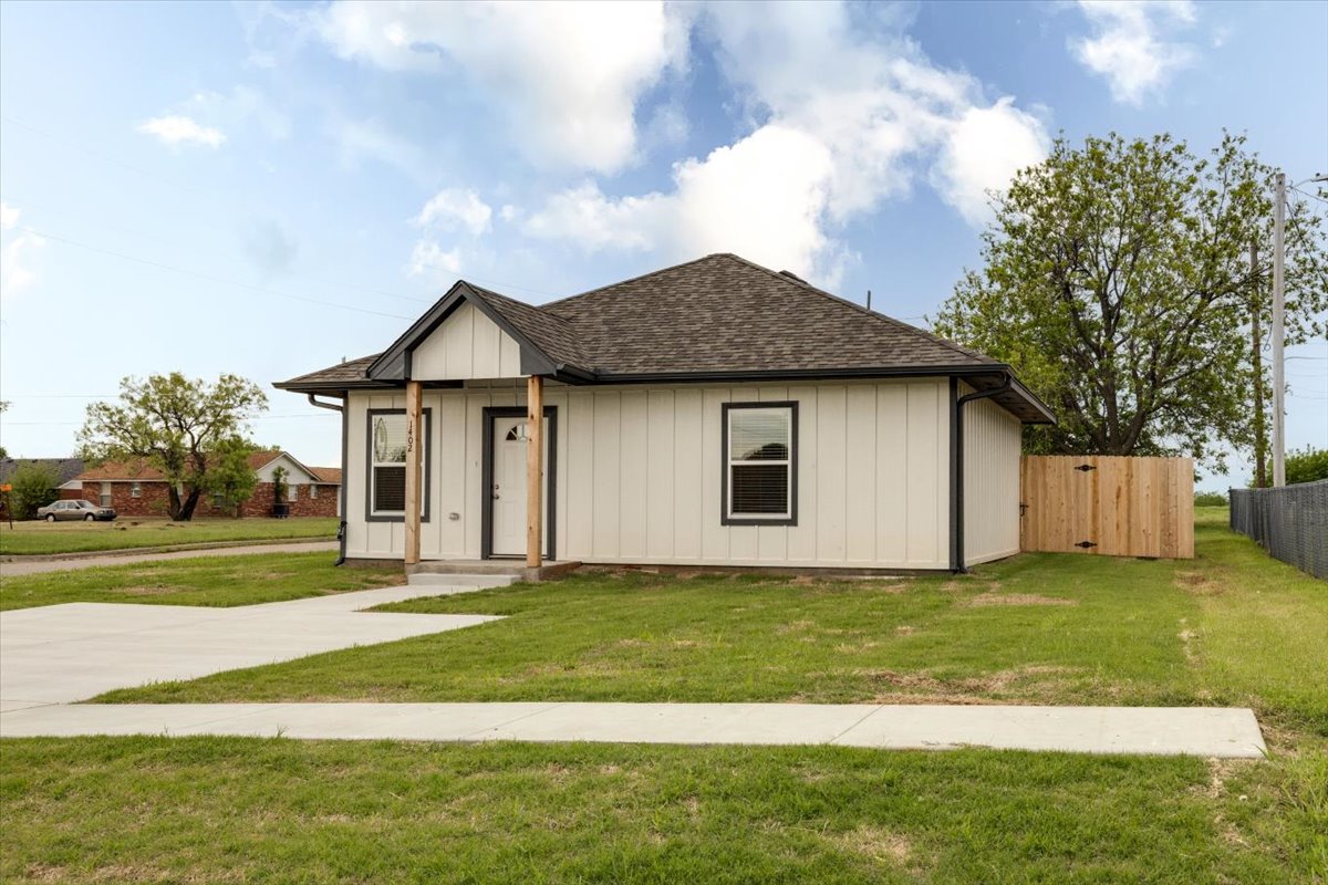 Property thumbnail image